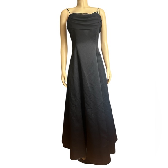 Vintage Michaelangelo Classic Black Maxi Party Dress - Picture 2 of 10